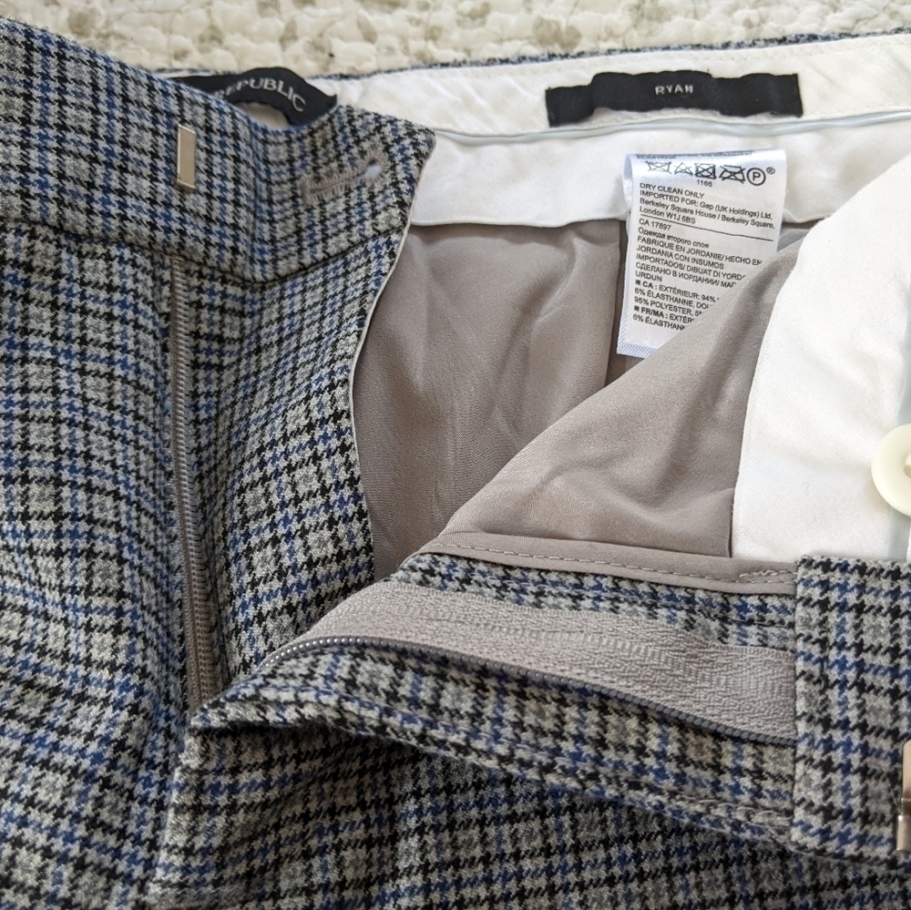 Banana REPUBLIC Size 4 Ryan Crop Pants Blue Black & Gray Plaid Perfect For Fall - Picture 4 of 8